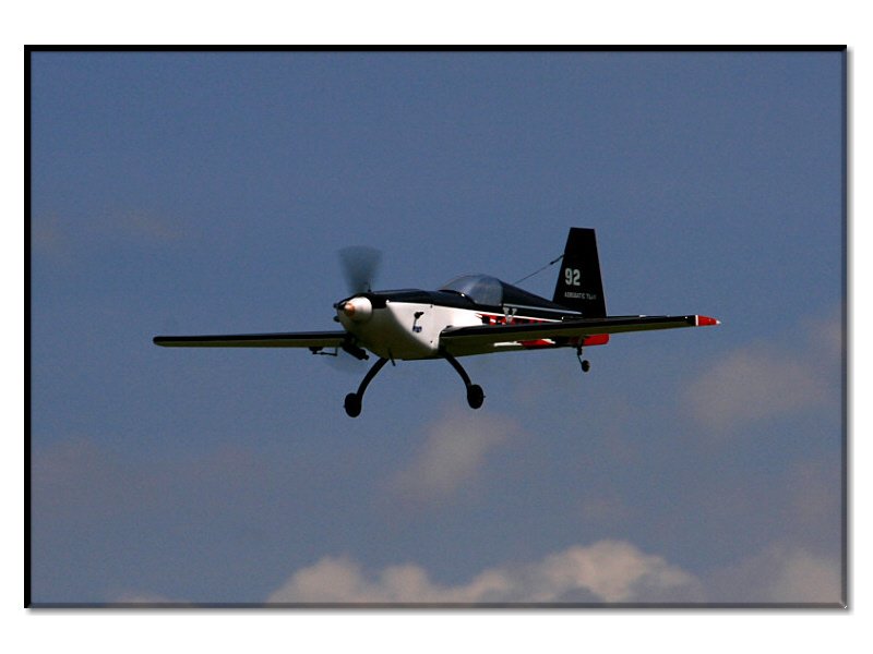 extra300s.jpg